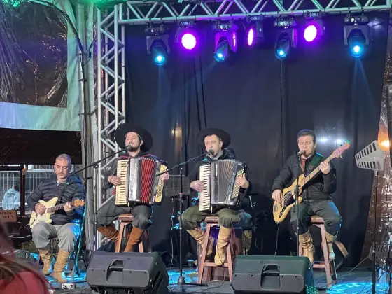 Ao vivo com o Grupo Tarca — foto 13