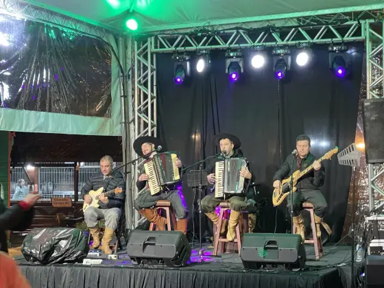Ao vivo com o Grupo Tarca — foto 12