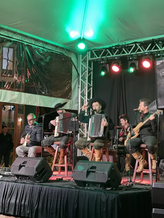 Ao vivo com o Grupo Tarca — foto 26
