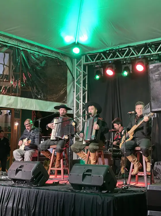 Ao vivo com o Grupo Tarca — foto 28