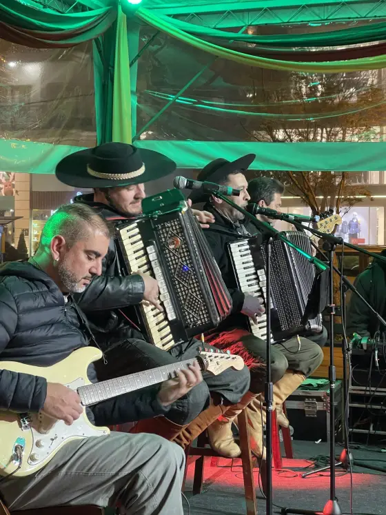 Ao vivo com o Grupo Tarca — foto 23