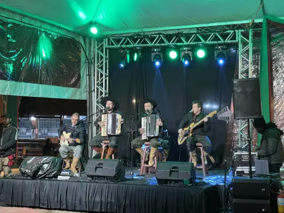 Ao vivo com o Grupo Tarca — foto 16
