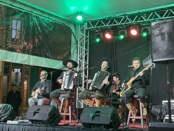 Ao vivo com o Grupo Tarca — foto 33