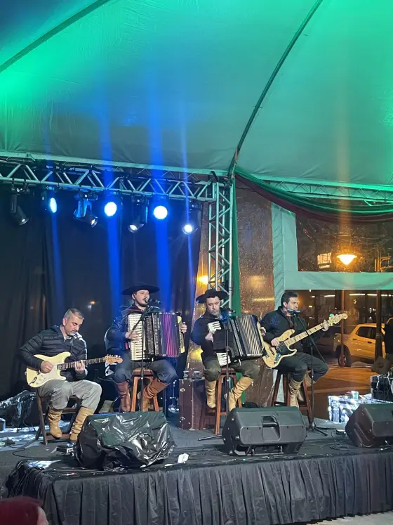 Ao vivo com o Grupo Tarca — foto 18