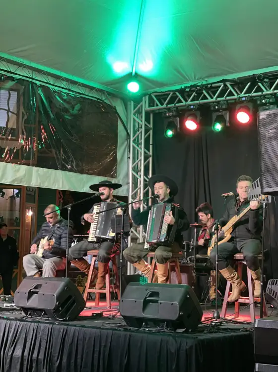 Ao vivo com o Grupo Tarca — foto 27