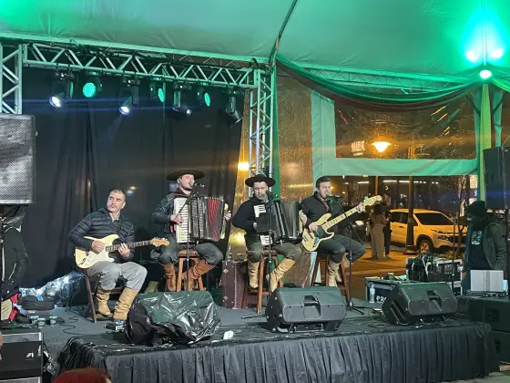 Ao vivo com o Grupo Tarca — foto 19